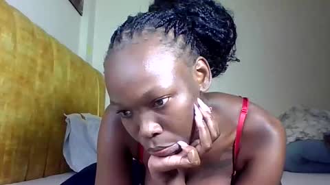 Snapshot of sexxy_goddes chatting on 02/11/26, 03:50 skylar online show from 02/11/26, 03:50