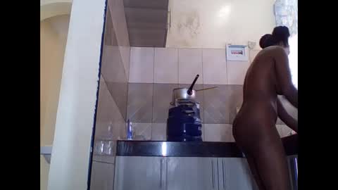 Snapshot of sexxy_liney chatting on 02/15/25, 10:22 sexxy_liney online show from 02/15/25, 10:22