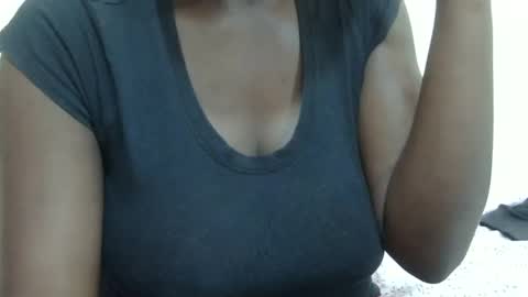 sexxy_maya1 online show from 10/23/25, 08:24