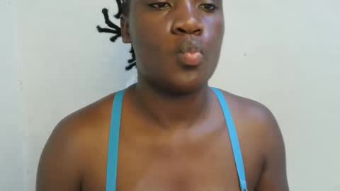 sexxy_maya1 online show from 05/03/26, 08:04
