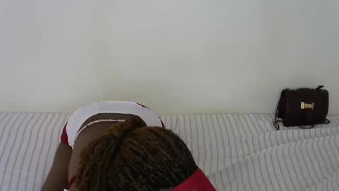 Snapshot of sexxy_nisa chatting on 02/26/25, 08:54 sexxy_nisa online show from 02/26/25, 08:54