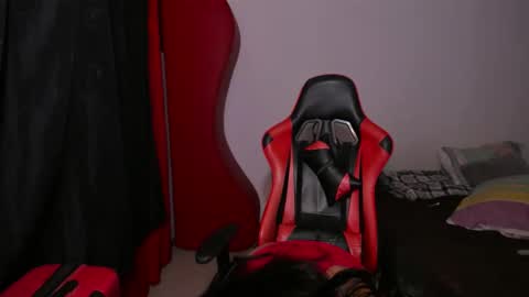 Snapshot of sexxyhot23 chatting on 04/03/26, 01:36 LINDA online show from 04/03/26, 01:36