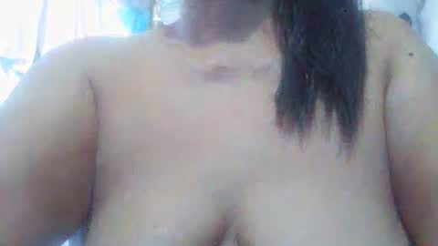 Snapshot of sexxyicee69 chatting on 09/15/25, 12:43 misslovely j online show from 09/15/25, 12:43