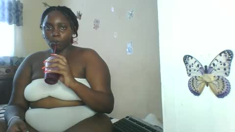 Snapshot of sexxytymer chatting on 03/24/26, 05:45 sexxytymer online show from 03/24/26, 05:45