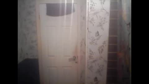 Snapshot of sexy787411 chatting on 02/25/26, 07:34 sexy787411 online show from 02/25/26, 07:34