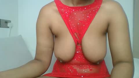 Snapshot of sexy__rhian chatting on 02/04/26, 12:11 sexy rhian online show from 02/04/26, 12:11