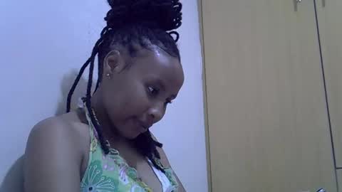 Snapshot of sexy_ann1 chatting on 05/11/26, 05:43 Nyagah online show from 05/11/26, 05:43