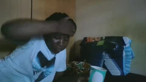 Snapshot of sexy_ariana90 chatting on 02/19/26, 10:33 Reshia online show from 02/19/26, 10:33