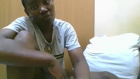 Snapshot of sexy_ariana90 chatting on 02/23/26, 06:49 Reshia online show from 02/23/26, 06:49