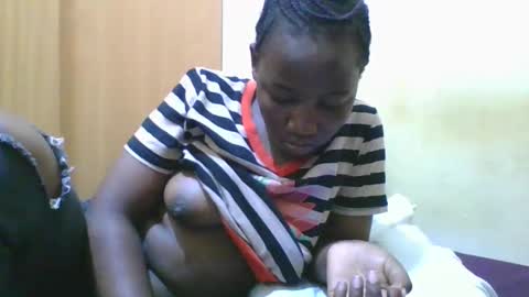 Snapshot of sexy_ariana90 chatting on 03/02/26, 12:34 Reshia online show from 03/02/26, 12:34