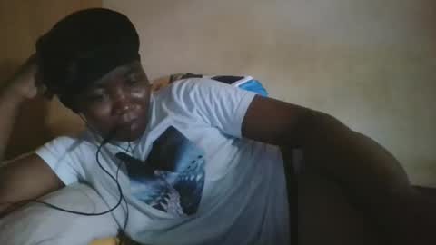 Snapshot of sexy_ariana90 chatting on 03/10/26, 06:07 Reshia online show from 03/10/26, 06:07