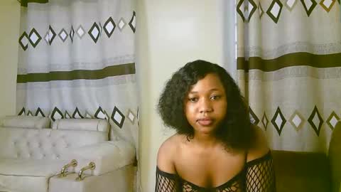 Ariana online show from 11/21/25, 10:14