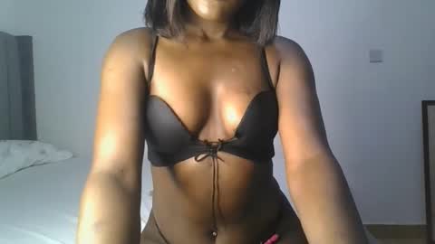 Snapshot of sexy_arriah chatting on 01/17/26, 02:44 Arria online show from 01/17/26, 02:44