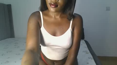 Snapshot of sexy_arriah chatting on 02/05/26, 05:39 Arria online show from 02/05/26, 05:39