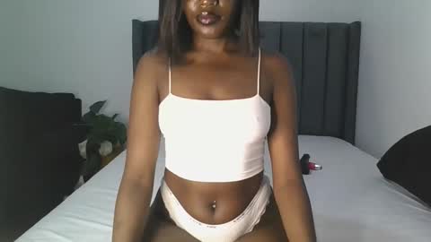 Snapshot of sexy_arriah chatting on 02/15/26, 07:51 Arria online show from 02/15/26, 07:51