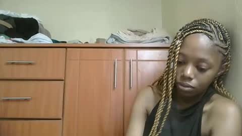 Snapshot of sexy_banny4 chatting on 03/28/26, 02:11 sexy_banny4 online show from 03/28/26, 02:11
