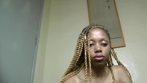 Snapshot of sexy_banny4 chatting on 04/14/26, 02:17 sexy_banny4 online show from 04/14/26, 02:17