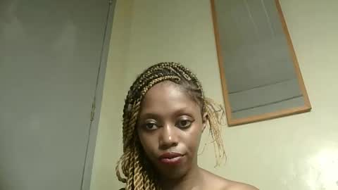 Snapshot of sexy_banny4 chatting on 04/18/26, 07:58 sexy_banny4 online show from 04/18/26, 07:58