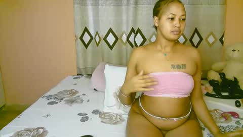 sexy_bluegirl online show from 10/03/25, 12:13