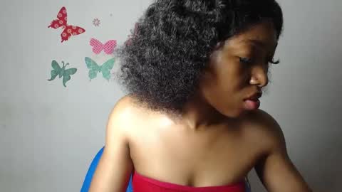 Snapshot of sexy_bluey247 chatting on 01/11/26, 08:25 sexy_bluey247 online show from 01/11/26, 08:25