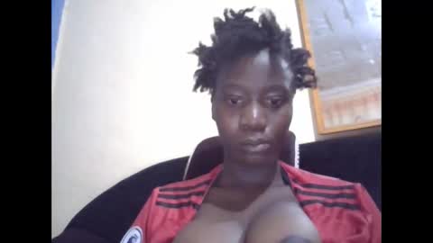 sexy_butty01 online show from 04/24/26, 09:28
