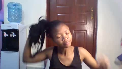 Snapshot of sexy_dianaa chatting on 04/21/26, 12:11 sexy_dianaa online show from 04/21/26, 12:11