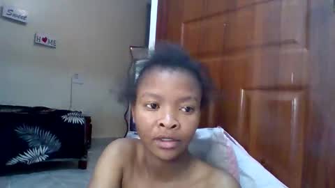 Snapshot of sexy_dianaa chatting on 04/29/26, 06:58 sexy_dianaa online show from 04/29/26, 06:58