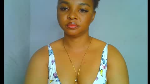 Snapshot of sexy_ebonygirl_ chatting on 09/18/25, 10:34 Clara online show from 09/18/25, 10:34