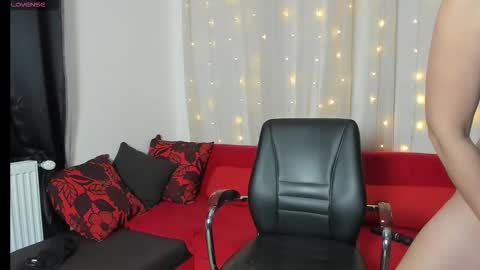 MY ONLYFANS page is back -   online show from 10/31/25, 11:06