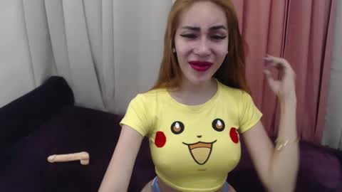 Snapshot of sexy_emily92 chatting on 01/25/25, 09:47 sexy_emily92 online show from 01/25/25, 09:47