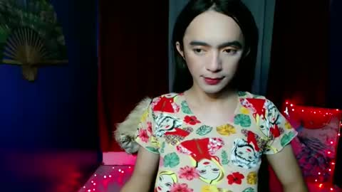 Snapshot of sexy_hot_asian1433 chatting on 11/26/25, 06:14 jasmin online show from 11/26/25, 06:14