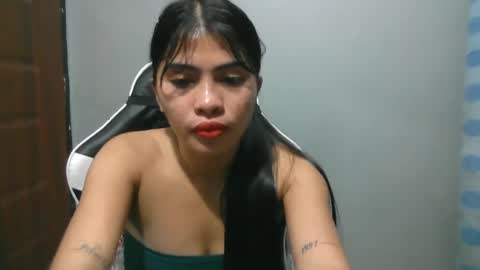 Snapshot of sexy_hot_pussie chatting on 03/08/25, 03:35 just call me sofia online show from 03/08/25, 03:35