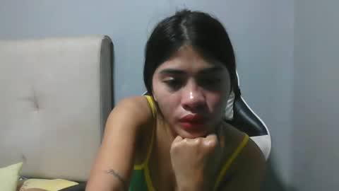 Snapshot of sexy_hot_pussie chatting on 09/09/25, 01:05 just call me sofia online show from 09/09/25, 01:05