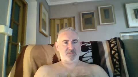 Snapshot of sexy_italiandaddy chatting on 03/06/25, 01:57 Antonio online show from 03/06/25, 01:57