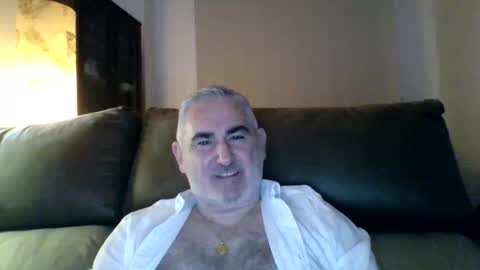 Snapshot of sexy_italiandaddy chatting on 03/27/26, 07:57 Antonio online show from 03/27/26, 07:57