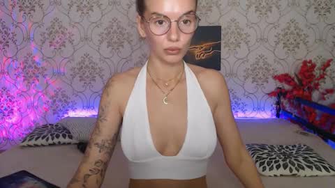 Snapshot of sexy_juliaxo chatting on 09/21/25, 02:46 Sexy Juliaxo online show from 09/21/25, 02:46