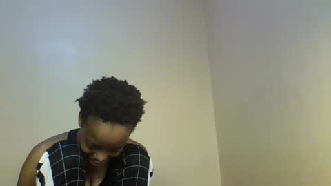 Snapshot of sexy_kaly chatting on 10/16/25, 12:39 Sexy kaly online show from 10/16/25, 12:39