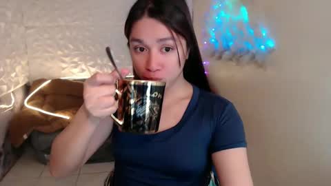 Snapshot of sexy_kitty699 chatting on 04/20/26, 01:52 Kathy online show from 04/20/26, 01:52