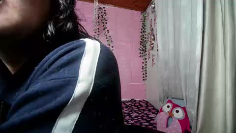 sexy lolas online show from 03/18/26, 02:26