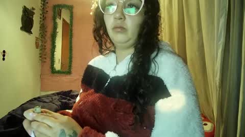 sexy lolas online show from 06/03/26, 12:57