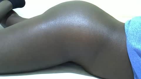 Loner online show from 11/30/25, 03:54