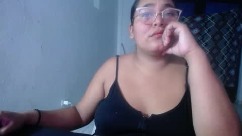 Snapshot of sexy_love_15 chatting on 03/16/26, 05:35 SIRENA LOVE online show from 03/16/26, 05:35