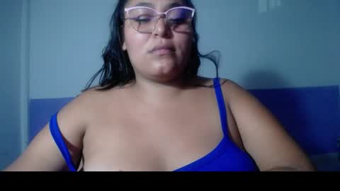 Snapshot of sexy_love_15 chatting on 05/06/26, 05:25 SIRENA LOVE online show from 05/06/26, 05:25