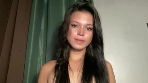 Nicole online show from 05/01/26, 12:04
