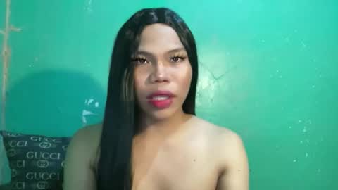 Nicole online show from 05/08/26, 01:05