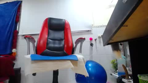 MARIPOSA online show from 12/17/25, 12:11