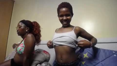 Snapshot of sexy_mia6 chatting on 11/17/25, 08:03 sexy_mia6 online show from 11/17/25, 08:03