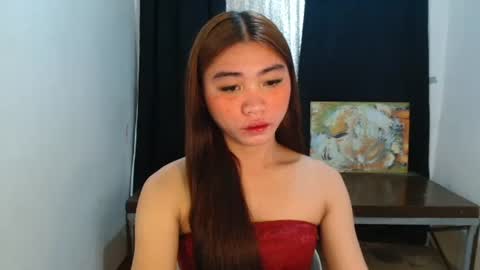 mika online show from 10/23/25, 07:40