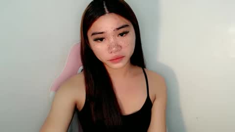 mika online show from 12/03/25, 02:26