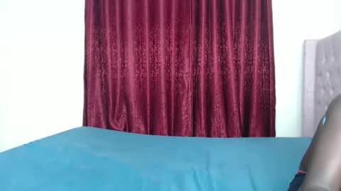 sexy online show from 10/24/25, 08:05